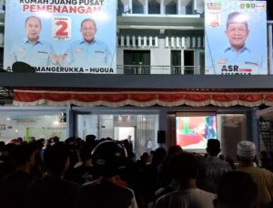 Nobar Timnas Indonesia vs China Seru Di Rumah Juang Pemenangan ASR Hugua Bersama masyarakat